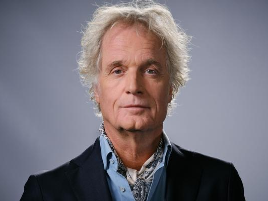Voor de buis! 75 jaar televisie in Nederland